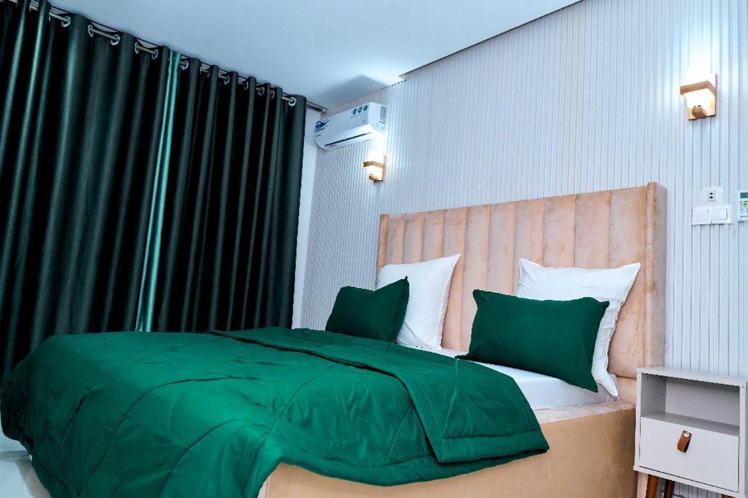 Reddington By Jvte Aparthotel Douala Buitenkant foto
